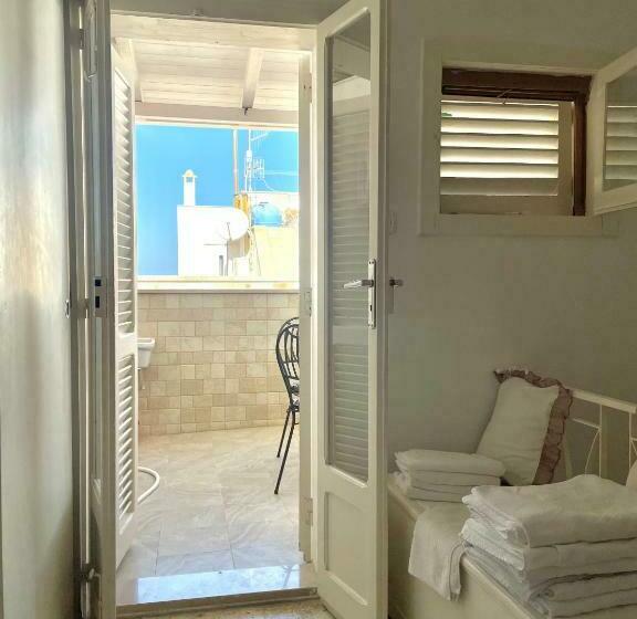 آپارتمان 1 خوابه, Affittacamere Luluc