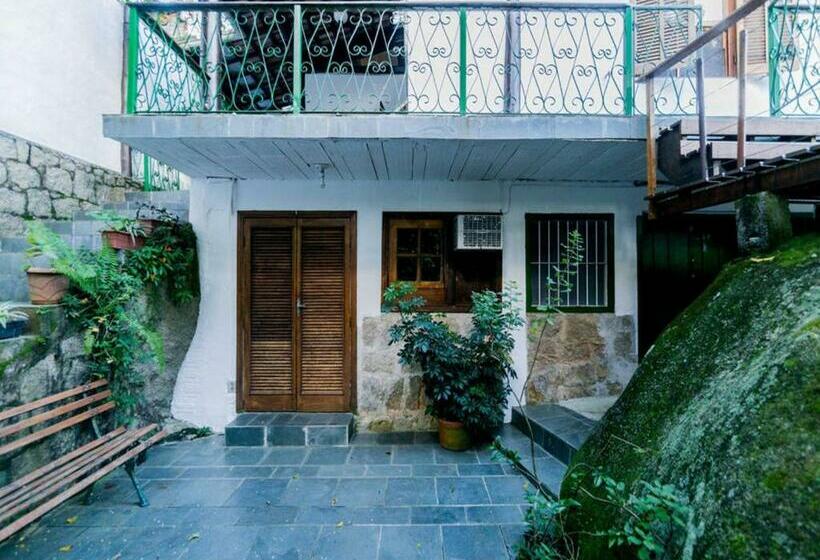 سوئیت با چشم‌انداز رودخانه, Ilha House Suítes