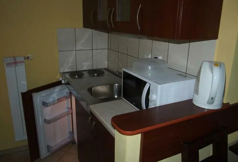 Deluxe Neljän Hengen Huone, Penzión U Nás