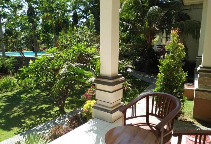 חדר סטנדרט נוף לבריכה, Taman Padi Villa