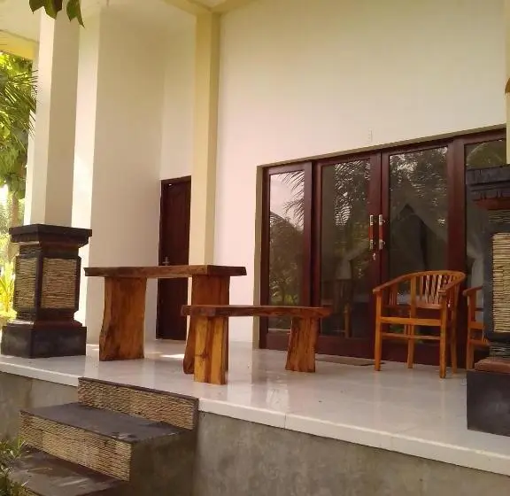 اتاق استاندارد با چشمانداز استخر, Taman Padi Villa