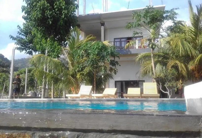 اتاق استاندارد با چشمانداز استخر, Taman Padi Villa