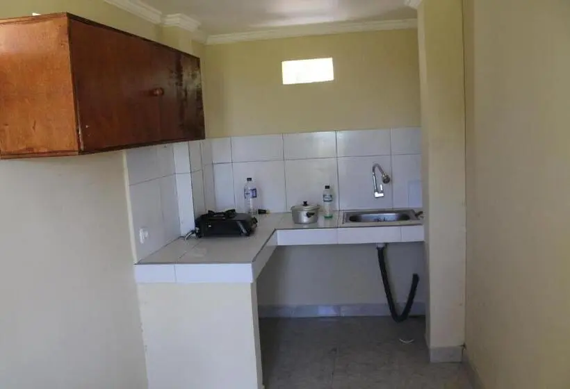 اتاق استاندارد با چشمانداز استخر, Taman Padi Villa