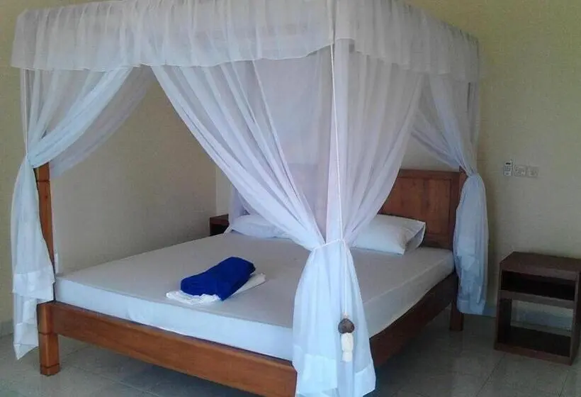 اتاق استاندارد با بالکن و چشمانداز دریا, Taman Padi Villa