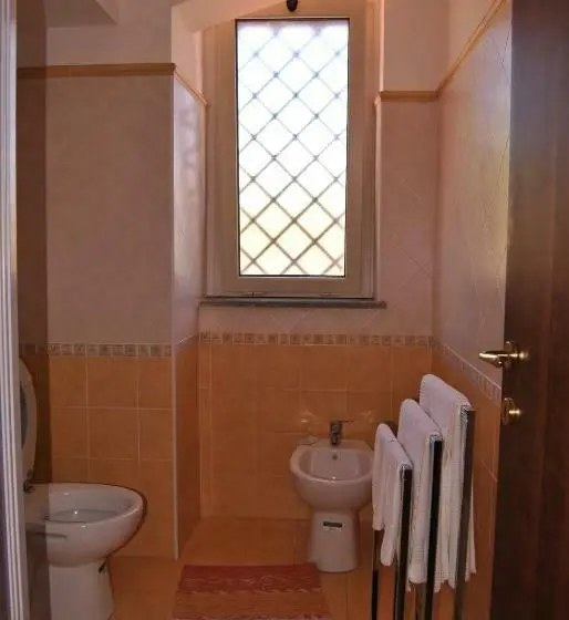 コンフォートトリプルルーム, B&b Villagata