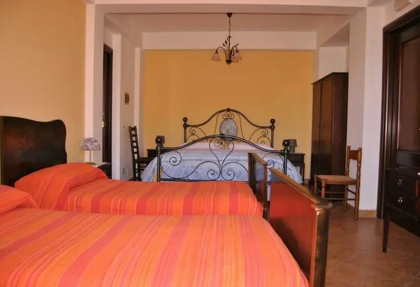 コンフォートトリプルルーム, B&b Villagata