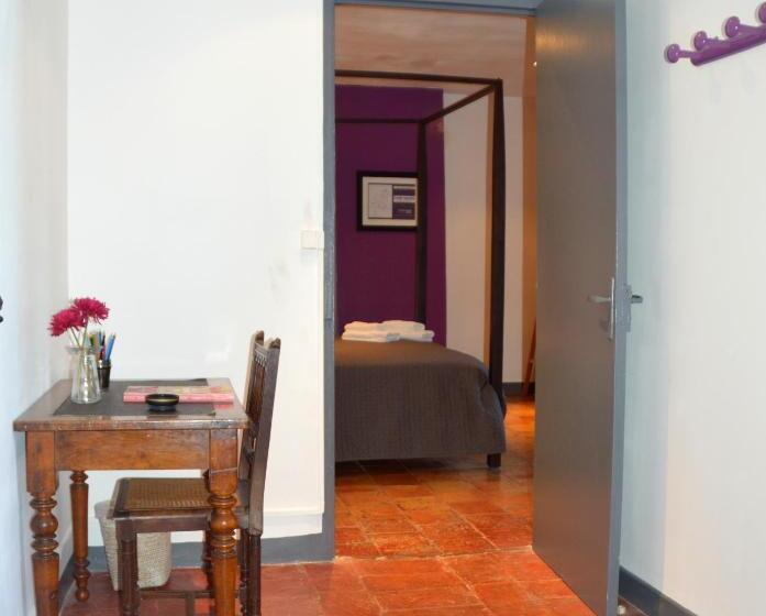 غرفة عائلية مطلّة علي الحديقة, Le Voyageur   Chambres D Hôtes