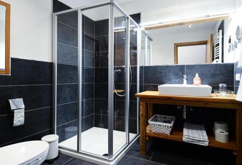 バルコニー付き1ベッドルームアパートメント, Schörghof