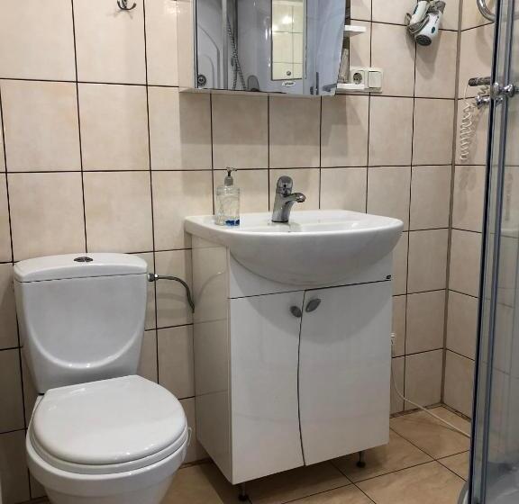 اتاق لوکس, Apartamentai Viktorija