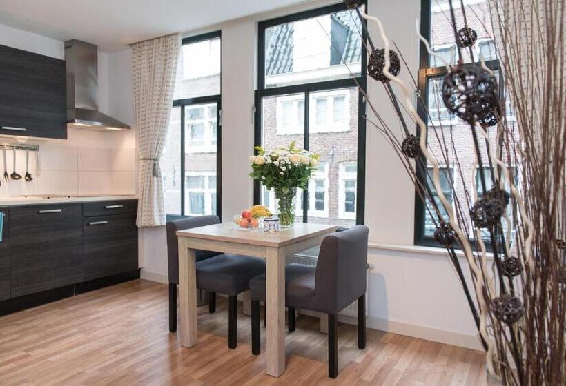 اتاق لوکس, Artist House Amsterdam