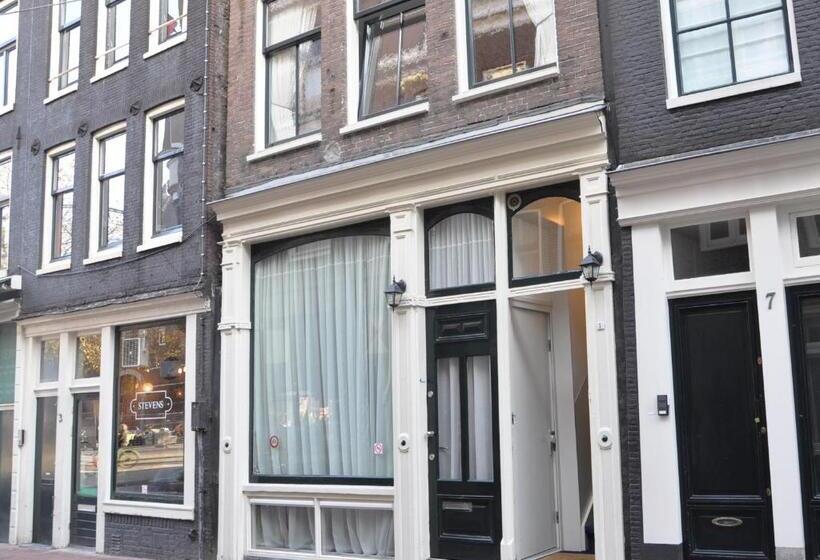 اتاق لوکس, Artist House Amsterdam