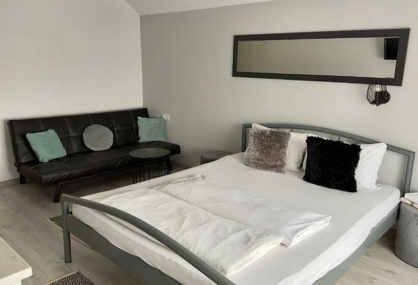 スタンダードルーム, Casa Linistita