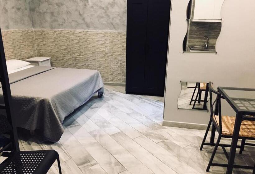 استودیوی کلاسیک, Dei Gerolomini