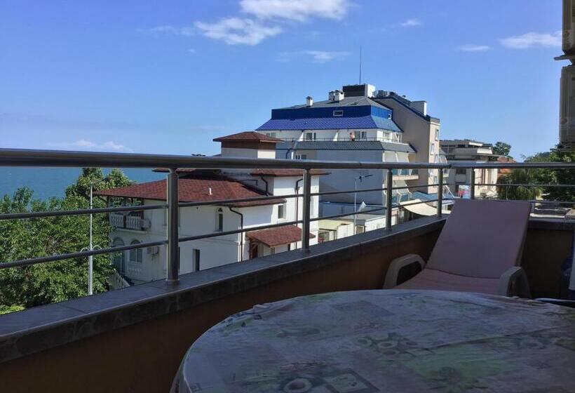 Студио Стандарт Вид на Море с Балконом, Ivanka Guest House