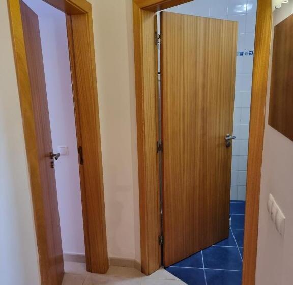 标准间, Lc S Guesthouse