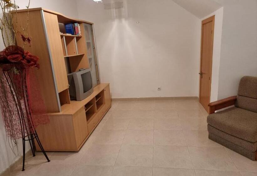 اتاق استاندارد, Lc S Guesthouse
