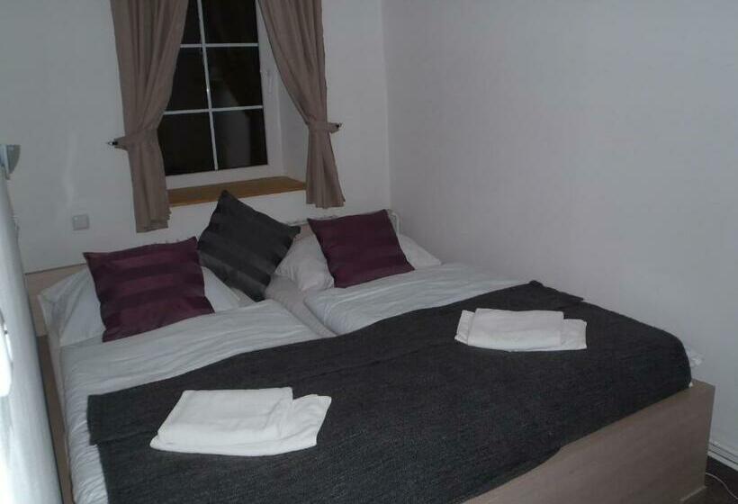 家庭间, Penzion Bernard