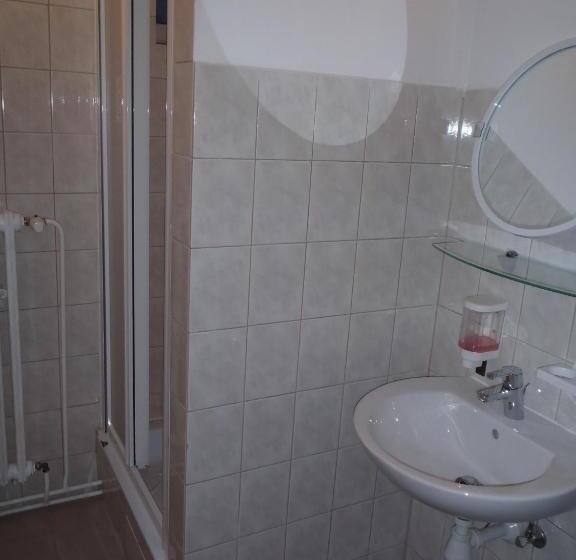 家庭间, Penzion Bernard