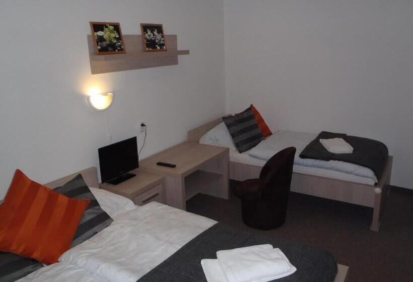 家庭间, Penzion Bernard