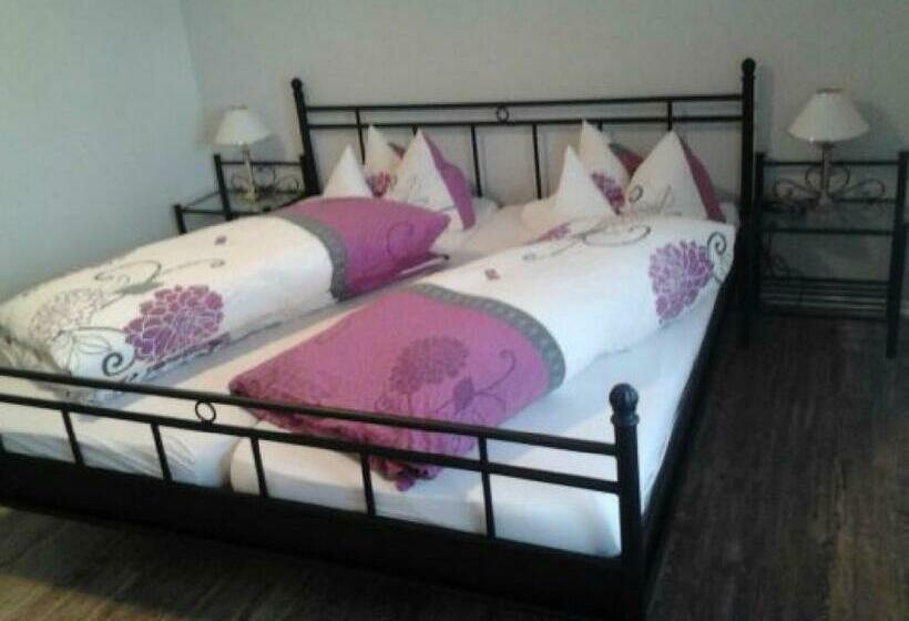 Номер Стандарт, Pension Haus Butz