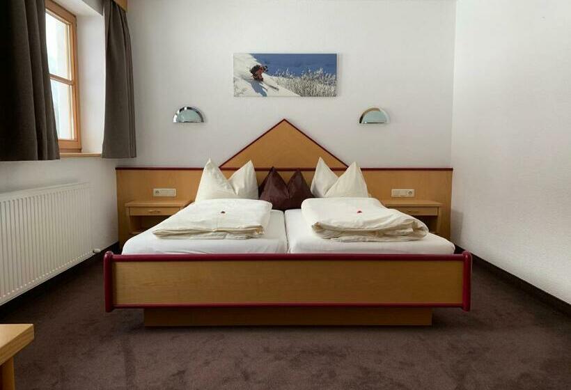 اتاق استاندارد, Pension Strolz