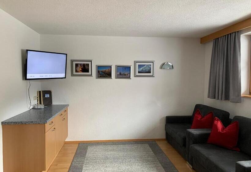 آپارتمان 2 خوابه, Pension Strolz