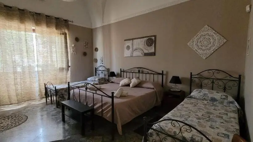スタンダード４人部屋, Sud Est Bed And Breakfast Salento