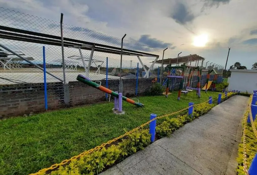 マウンテンビューファミリールーム, Aparta Hotel Turístico A 2 Km Parque Del Café