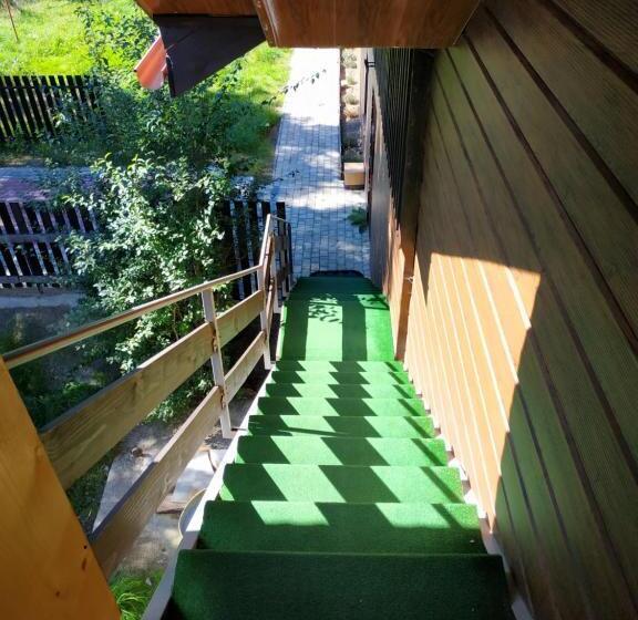 اتاق استاندارد سه نفره, сімейний еко готель вежа бойка