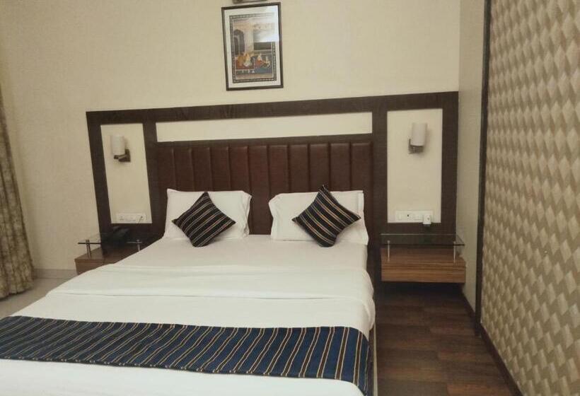 Номер Deluxe, Udayanraje Palace