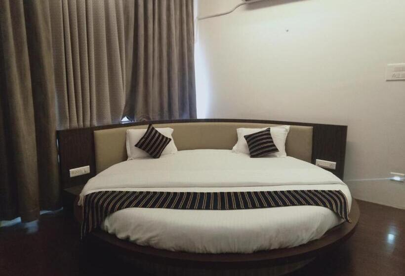 Стандартный Номер Кровать Кинг, Udayanraje Palace