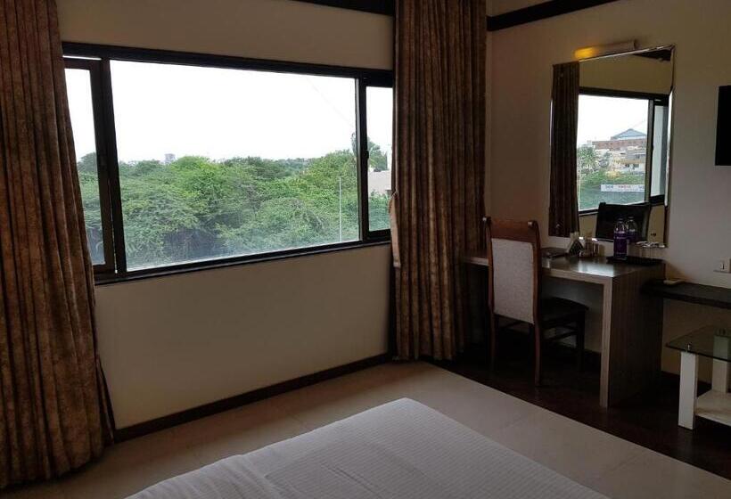 Стандартный Номер Кровать Кинг, Udayanraje Palace