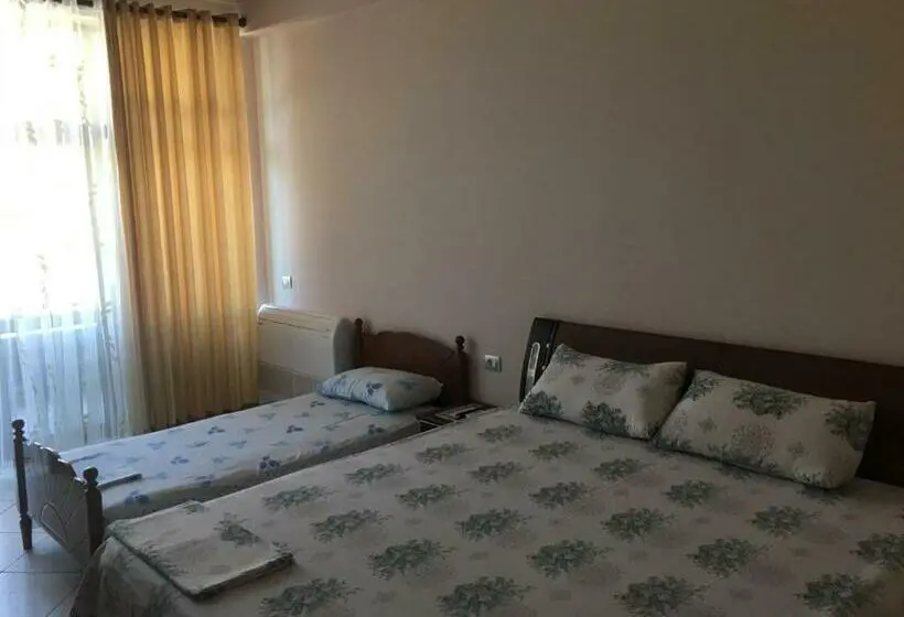 スタンダード４人部屋, Vila Vadeha