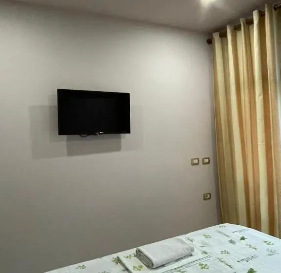 マウンテンビュースタンダードルーム, Vila Vadeha