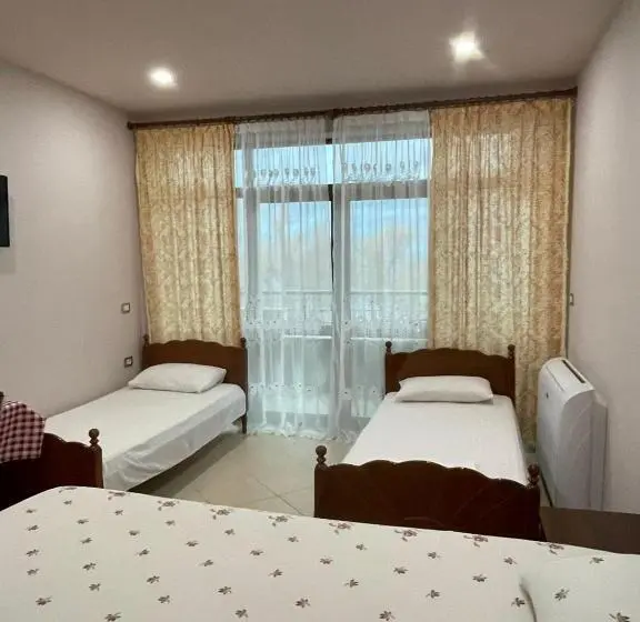 ファミリールーム, Vila Vadeha
