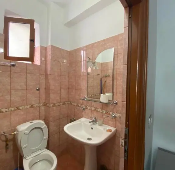 ベーシックトリプルルーム, Vila Vadeha