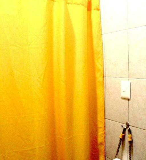 스탠다드 룸, Room In Guest Room   Standard Room With Two Single Beds