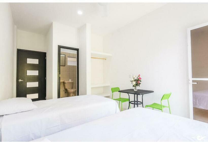 Номер Стандарт, Room In Guest Room   Standard Room With Two Single Beds