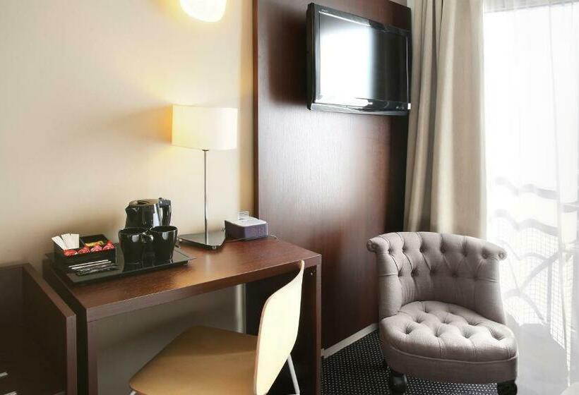 Номер Стандарт, Logis Havvah Hôtel Gap