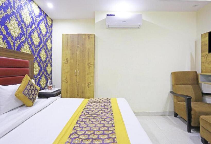 غرفة ديلوكس, Gl Suites Near Delhi Airport