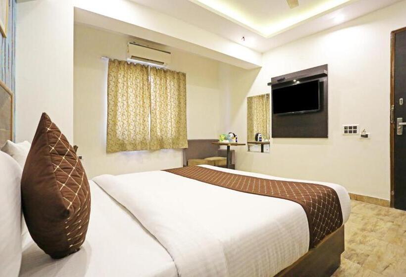غرفة قياسية سرير كينج, Gl Suites Near Delhi Airport
