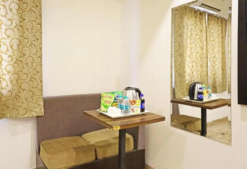 سوییت خانوادگی, Gl Suites Near Delhi Airport