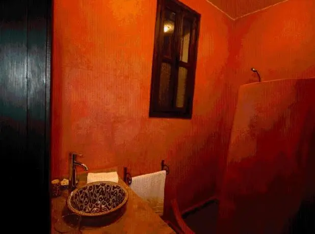 اتاق استاندارد سه نفره, Riad Le Ksar De Fes