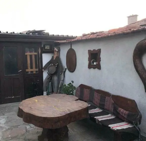 スタンダードルーム, къща за гости градината