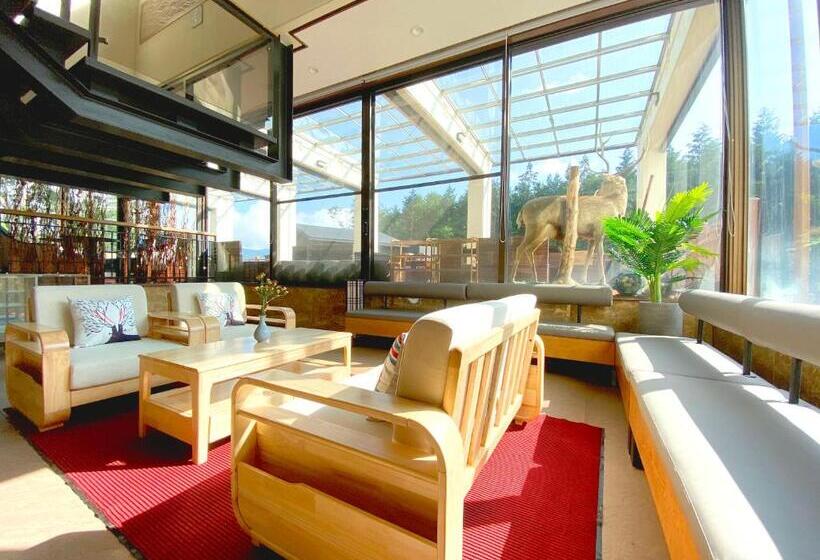 اتاق استاندارد چهار تخته, Fuji Yamanakako Resort