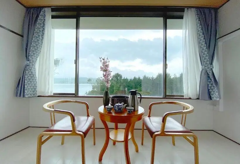 スタンダード４人部屋, Fuji Yamanakako Resort