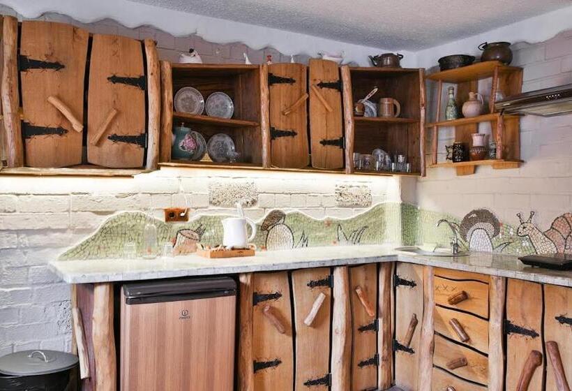 Apartamento 1 Dormitório com Sacada, грибова хата