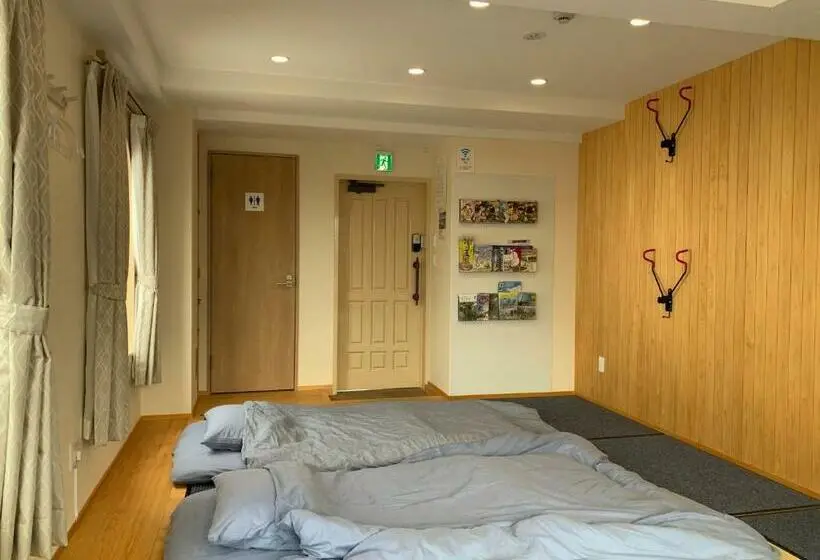 スタンダード４人部屋, オレンジの風