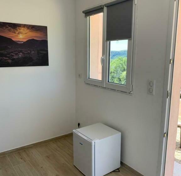 Номер Стандарт, Casa Julie