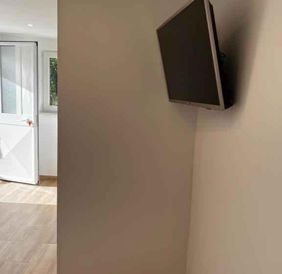 Номер Стандарт Вид на Сад, Casa Julie